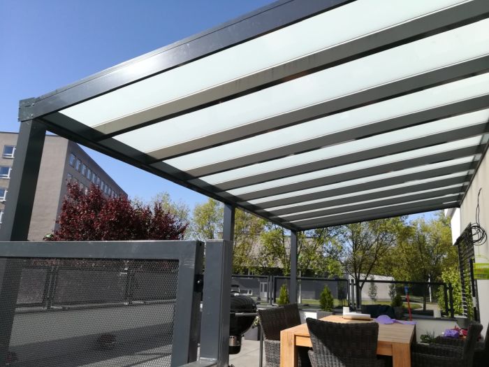 Pergola antracit RAL 7016 500 x 300 cm provedení DELUXE